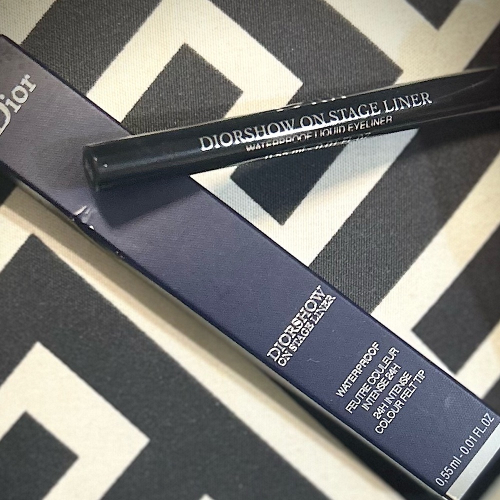 Dior Black Liquid Eyeliner - Diorshow On Stage Liner - Picture 5 of 9